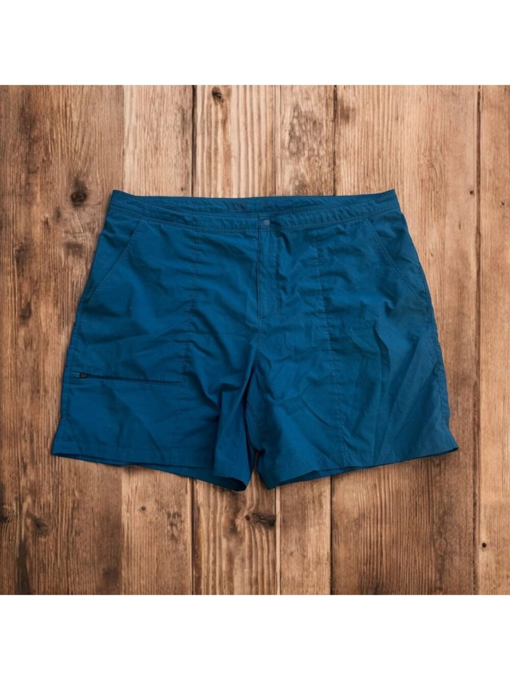 MOUNTAIN HARD WEAR Men's Vintage 90s Blue Tech Shorts Size 42